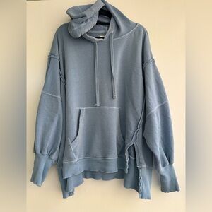 We The Free Camden Pullover hoodie🔥🔥 rare!